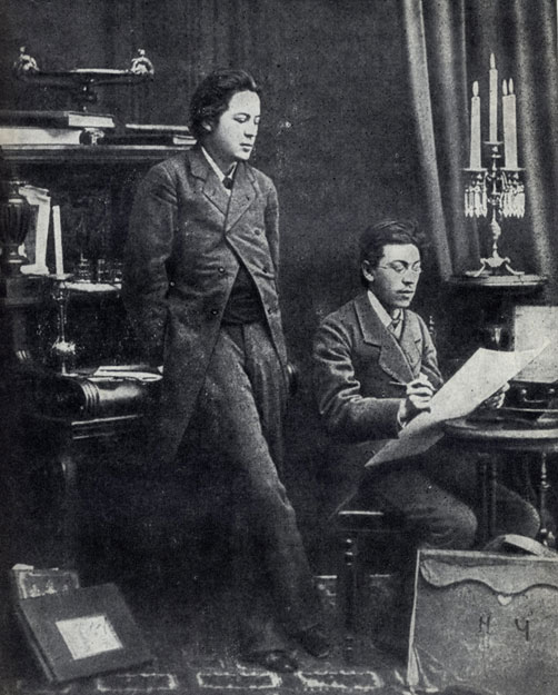 Братья Чеховы - Антон Павлович и Николай Павлович. 1881 - 1882