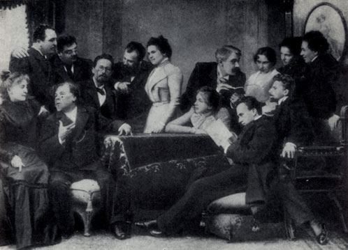 А. П. Чехов с артистами Московского Художественного театра. 1899